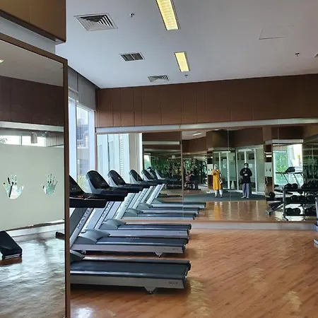 Comfy Apartment Grand Sungkon Lagoon Surabaya Exterior photo