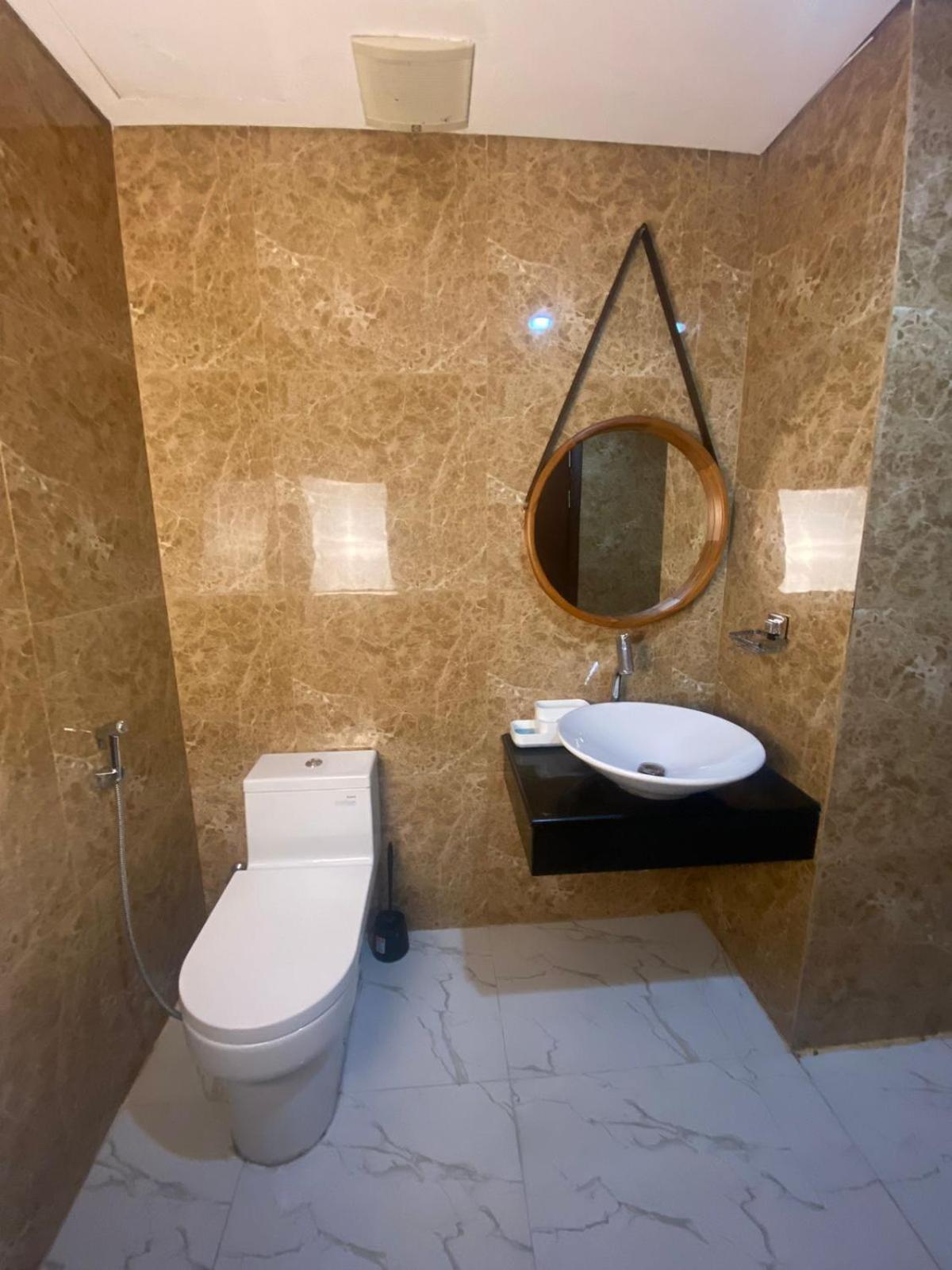 Comfy Grand Sungkon Lagoon Surabaya