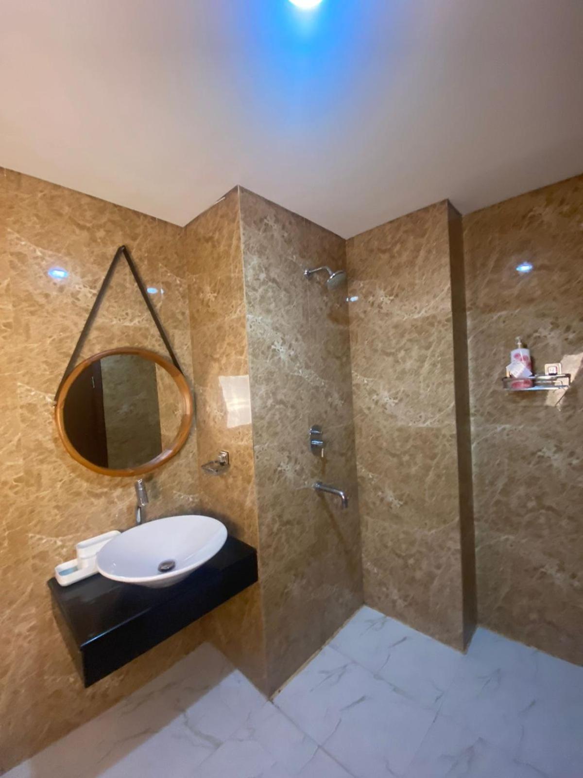 Comfy Grand Sungkon Lagoon Apartment